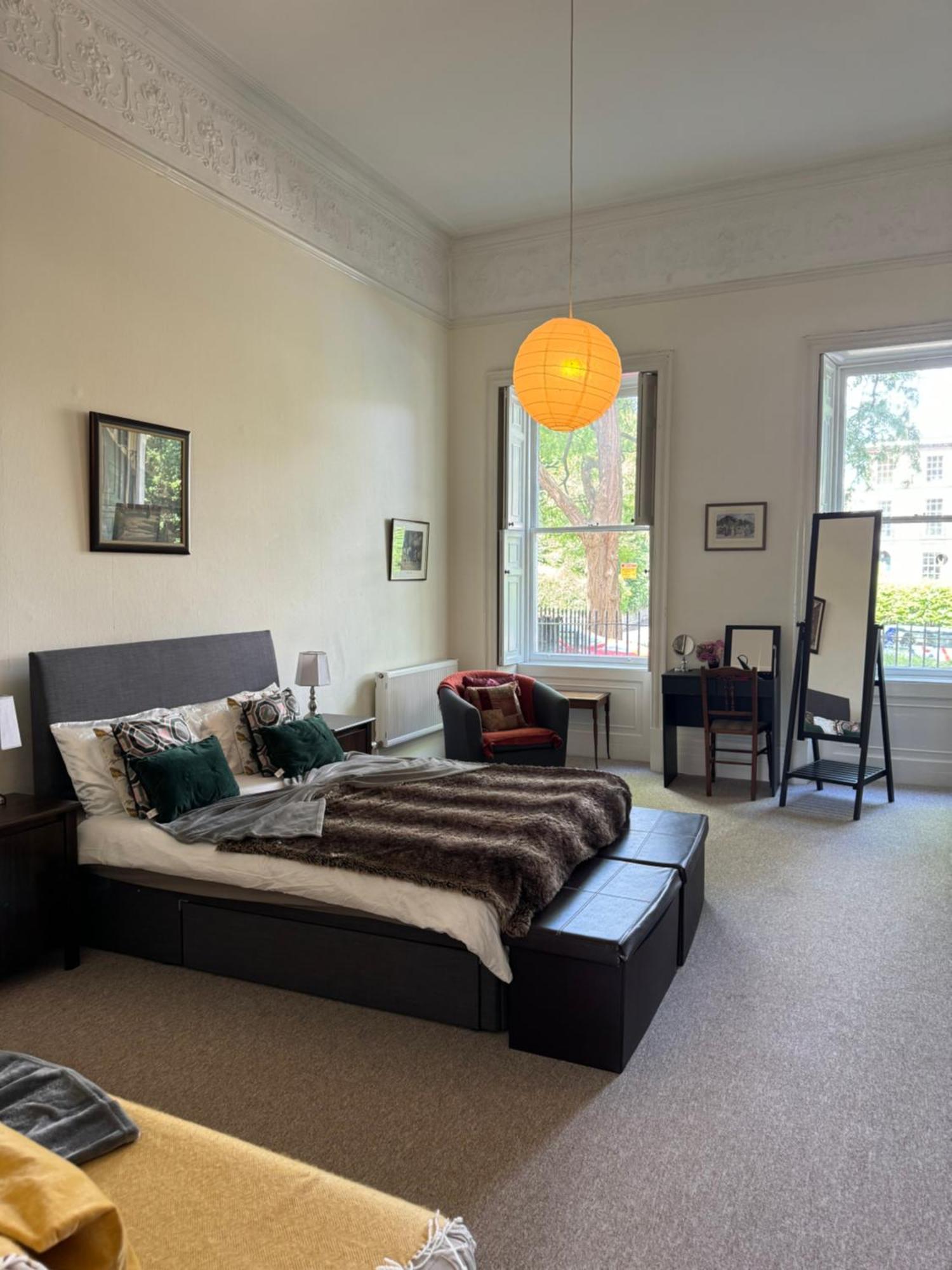 Grosvenor Apartments In Bath - Great For Families, Groups, Couples, 80 Sq M, Parking Exteriér fotografie